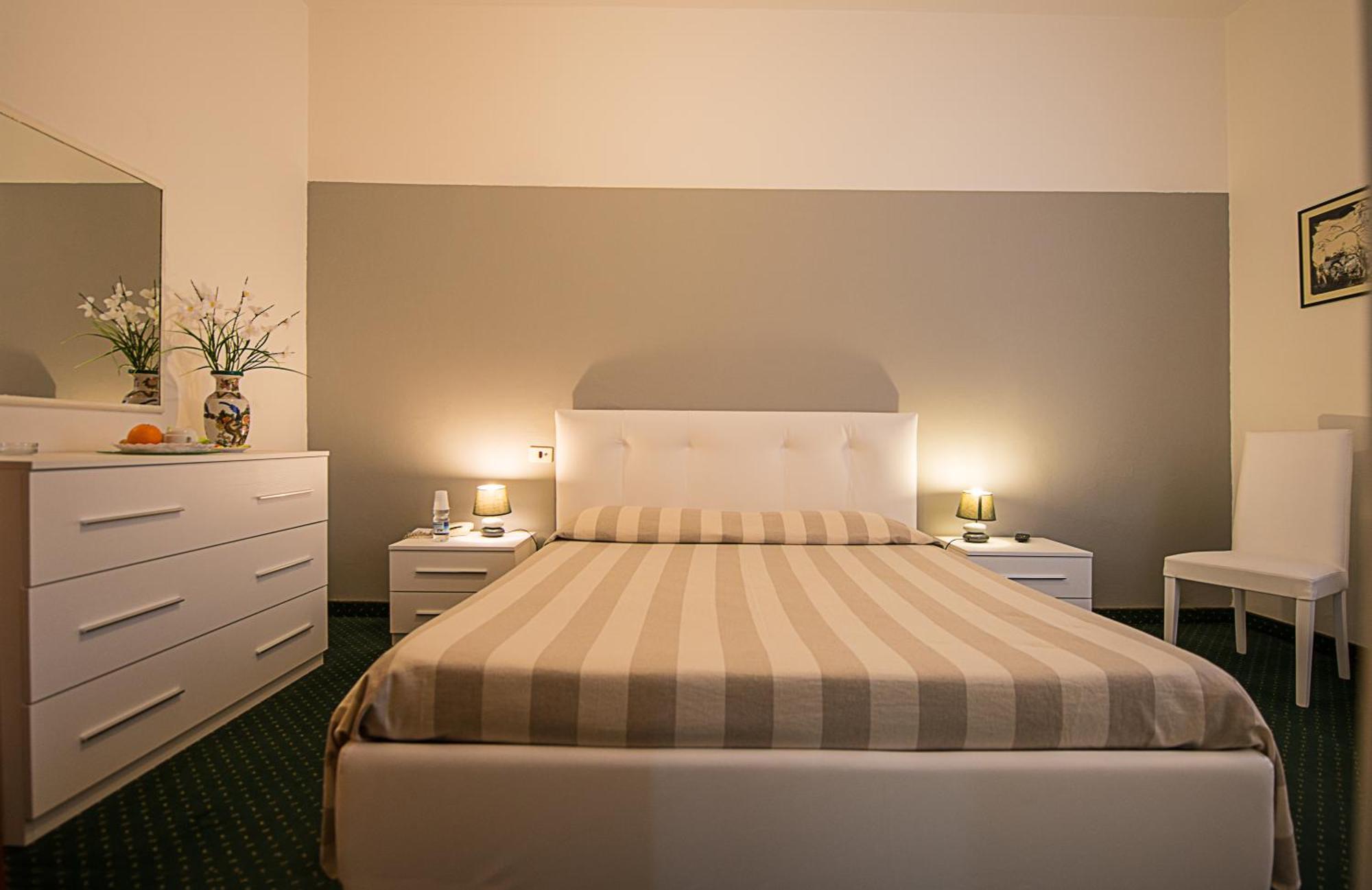 Hotel Ariston Piombino Kamer foto