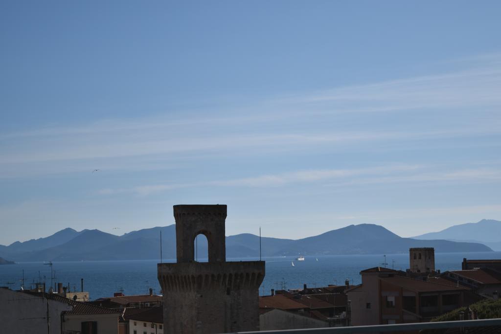 Hotel Ariston Piombino Buitenkant foto